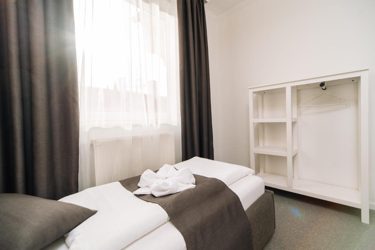 Topaz Apartmanhazak Balatongyörök Exteriör bild